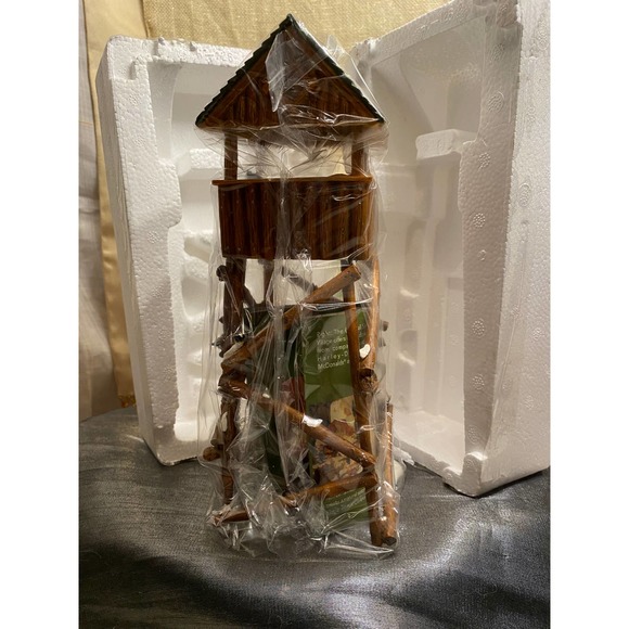 Dept 56 Village Accessory Village Lookout Tower 1999, Faux wood w snowy accents - Picture 1 of 11